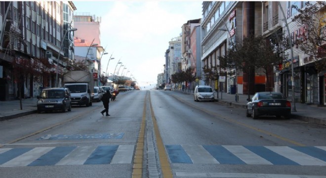 Erzurum yasağa uydu