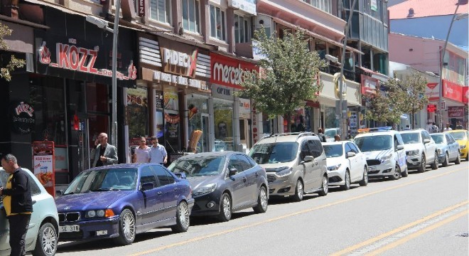 Erzurum'da Eylül'de 3 bin 475 araç devredildi