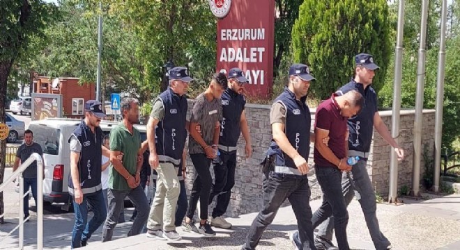 Erzurum'da göçmen kaçakçılığı operasyonu