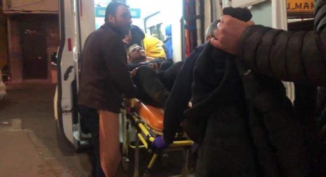 Erzurum'da kafede bıçaklı kavga: 2 yaralı