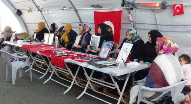 Evlat nöbeti 93'üncü gününde