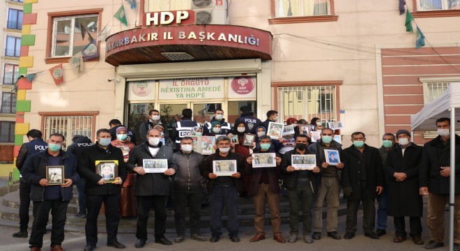 Evlat nöbetindeki ailelerden AİHM'e tepki