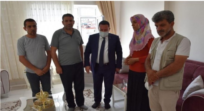 Evlat nöbetindeki ailelere destek