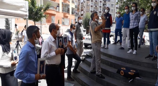 Evlat nöbetindeki babadan HDP'li vekile tepki