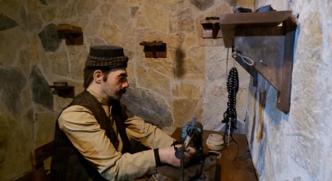 Feyzullah Efendi Konağında zamanda yolculuk