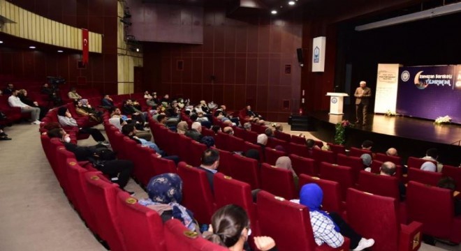 Genç: ‘Başarı bir dava ufkunda yürüyebilmektir'