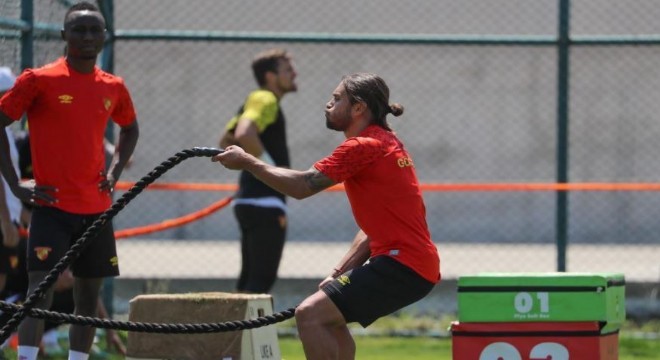 Göztepe lige Erzurum'da hazırlanıyor