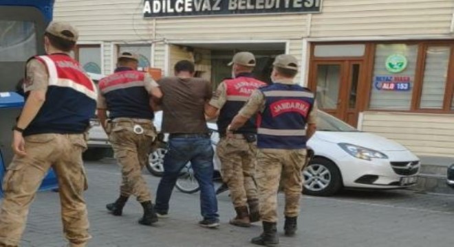 Göçmen kaçakçıları gözaltına alındı