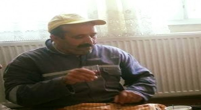 Göçük altında kalan işçi hayatını kaybetti