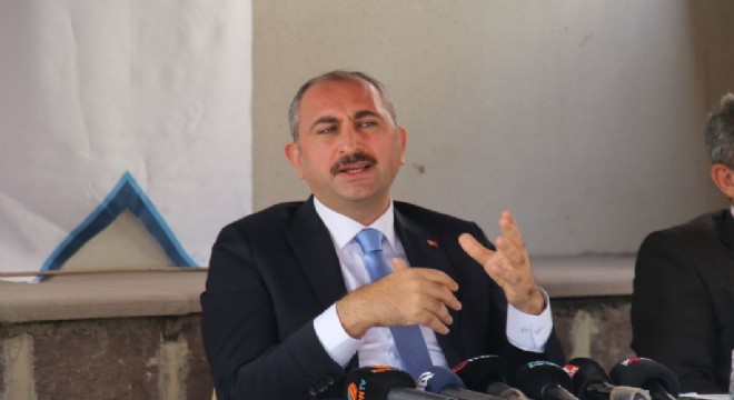 Gül: ‘FETÖ bir terör örgütüdür'
