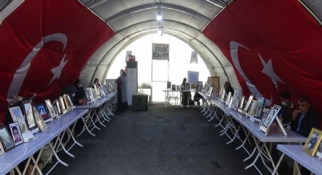 HDP önündeki ailelerin direnişi sürüyor