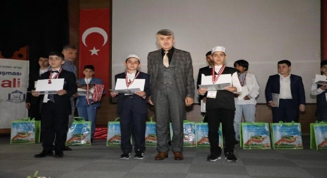 Hafız Alacalı Erzurum'u gururlandırdı