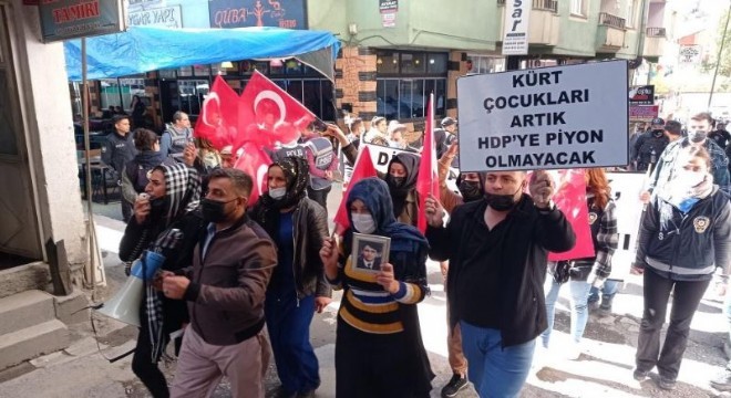 Hakkari'de evlat nöbeti 19. haftasında