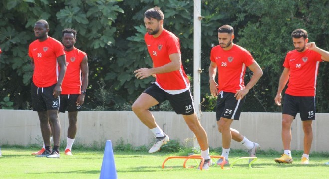 Hatayspor'da 3 futbolcunun testi pozitif çıktı