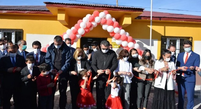 Hayırsever'den Kavurmacılar'a ilköğretim okulu