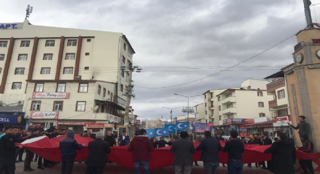 Horasan'da Doğu Türkistan için 