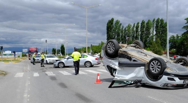 Işık ihlali kazaya neden oldu: 4 yaralı