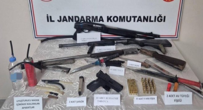 Jandarmadan silah ve uyuşturucu operasyonu: 2 gözaltı