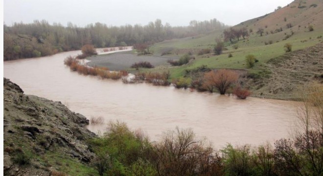 Karasu ve Fırat'ın debisi yükseldi