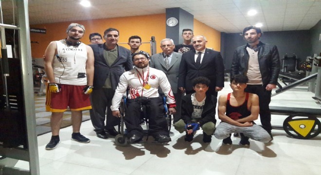 Kent Konseyi Seven'i ödüllendirdi