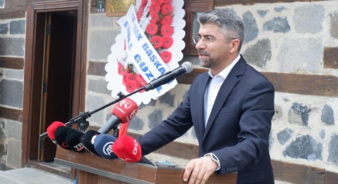 Küçükoğlu: ‘Köklerimizden asla kopmayacağız'