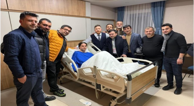 Kırtay'a 100. maç tebriki