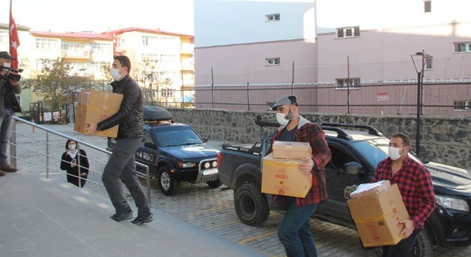 Macera Offroad'dan öğrencilere destek