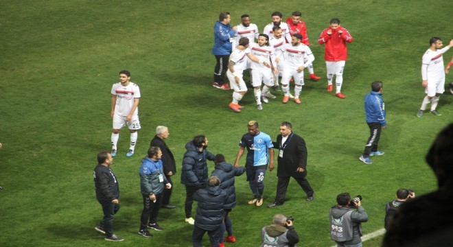 Manisaspor'da 3 puan sevinci