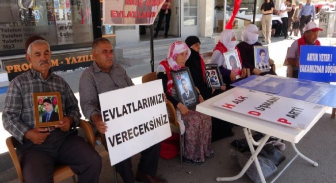 Muş'ta annelerin nöbeti 63. haftasında