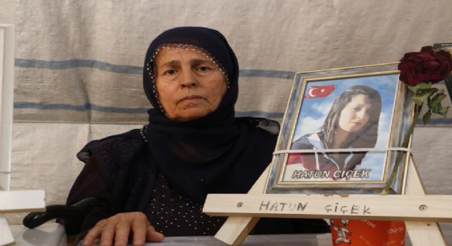 Nöbetteki Anne: ‘Kızımı kandırdılar'