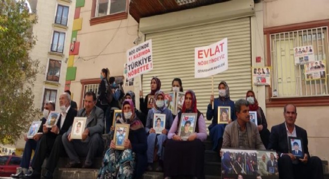 Nöbetteki ailelerden İmamoğlu'na tepki