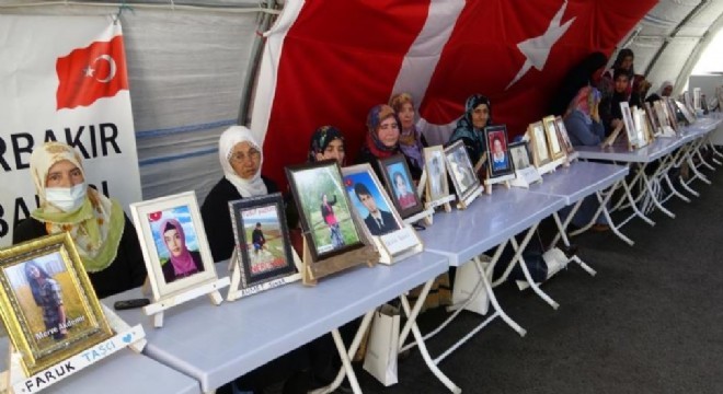 Nöbetteki ailelerin direnişi 962'nci gününde