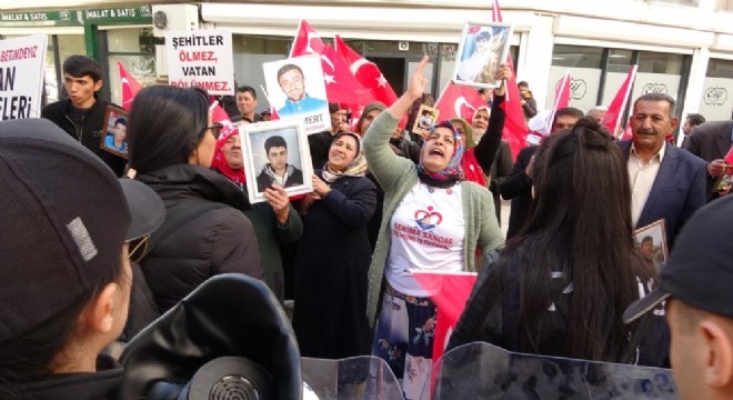 Nöbetteki anne:'PKK'yı bitirmeden durmayacağız'