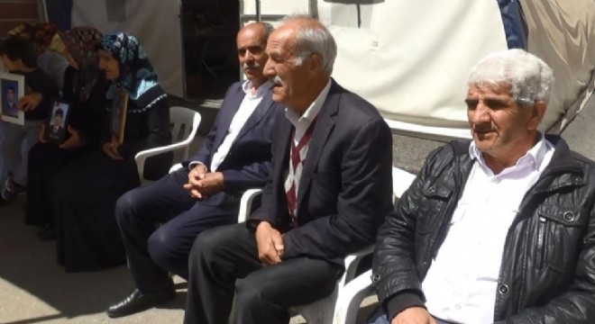 Nöbetteki baba, oğlunu HDP'den istiyor