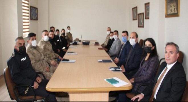 Oltu'da ‘Kadına Yönelik Şiddetle mücadele' gündemi