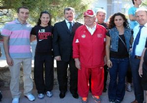 Pak Erzurum'u gururlandırdı