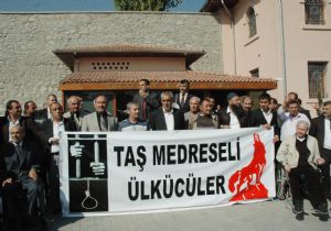 Pehlivanoğlu rahmetle anıldı
