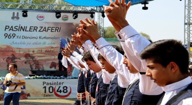 Pasinler'de milli gurur günü