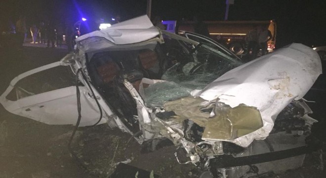 Pasinler'de trafik kazası: 1 ölü 3 yaralı