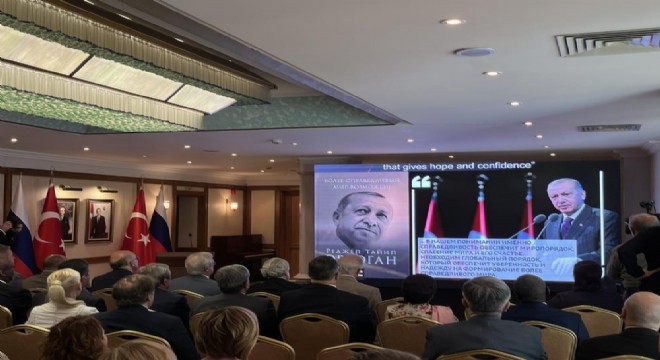 Rus gazeteciden  Erdoğan'ı anlatan belgesel