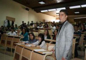 MEKTUPLA TEPKİ VERDİLER