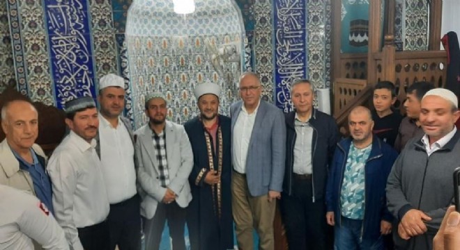 Sabah namazında Kur'an-ı Kerim ziyafeti