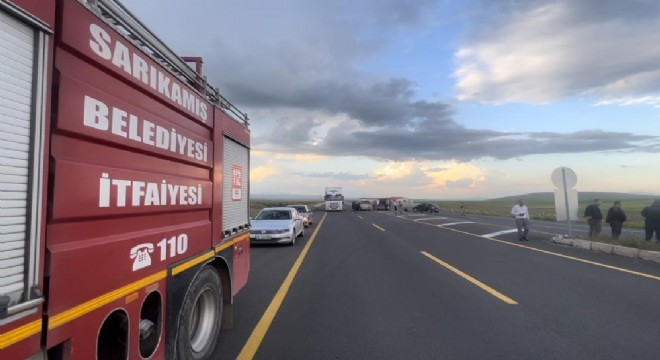 Sarıkamış Akboğa'da trafik kazası: 4 yaralı