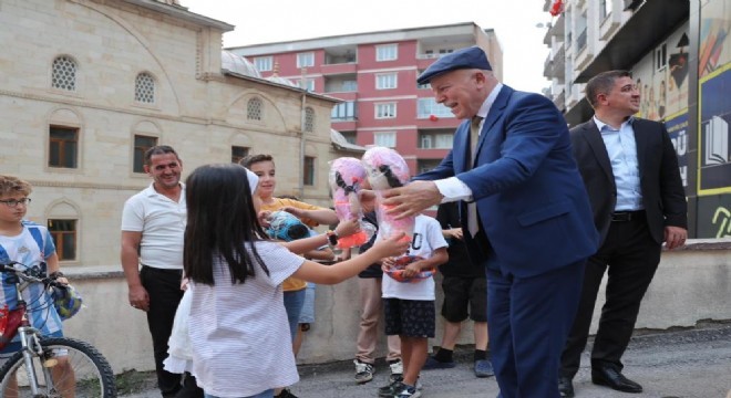Sekmen: Ekiplerimizle sahadayız