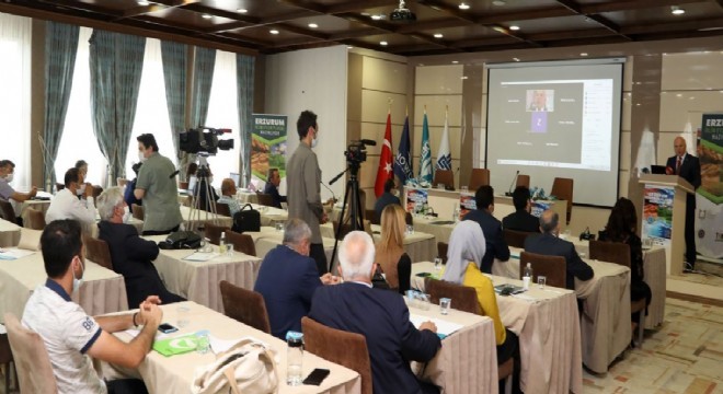 Sekmen, Su Çalıştayı'nda konuştu