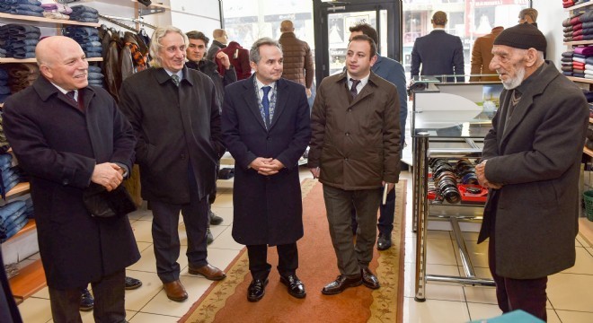 Sekmen referandum turunda