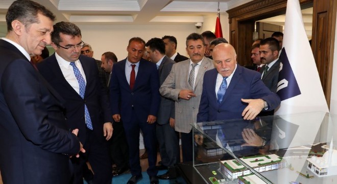 Selçuk: 'Erzurum eğitim şehri'