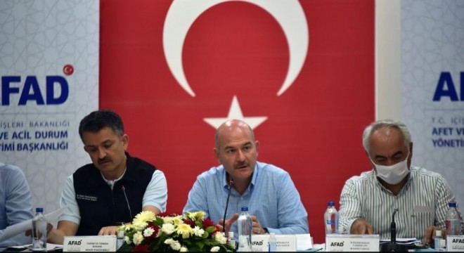 Soylu'dan düzensiz göç iddialarına cevap