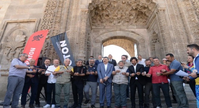 Tarihi Medrese'de Vakıf Eserleri sergisi