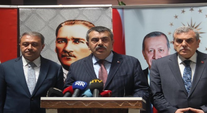 Tekin MEB'de yeni uygulamaları açıkladı